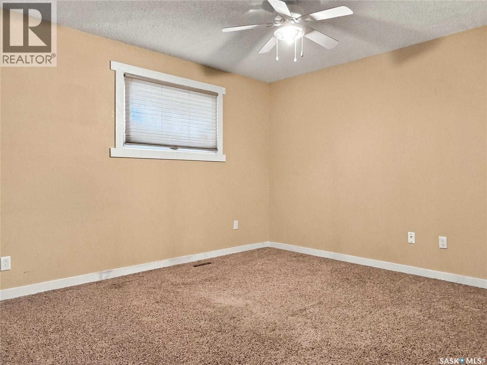 2011 102nd STREET - Image 10