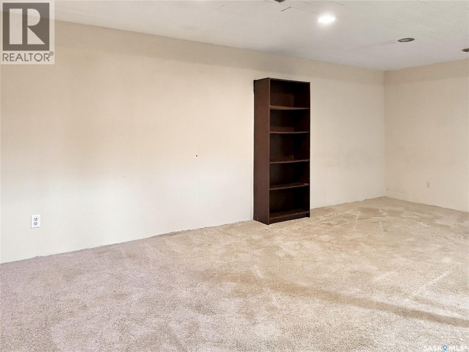 2011 102nd STREET - Image 14
