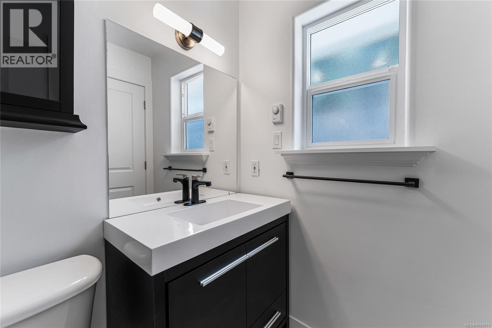 6191 Thomson Terr, Duncan