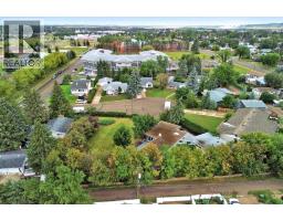 5009 41 Street Close, Innisfail, AB T4G1H8 Photo 44