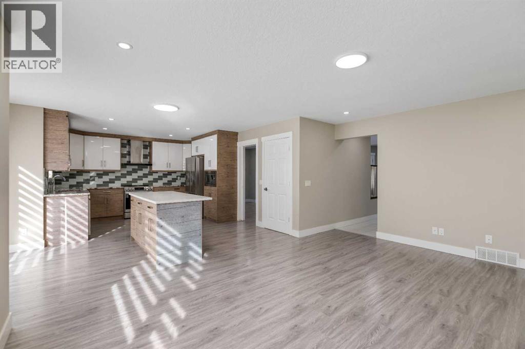 23 Anaheim Circle NE - photo 21