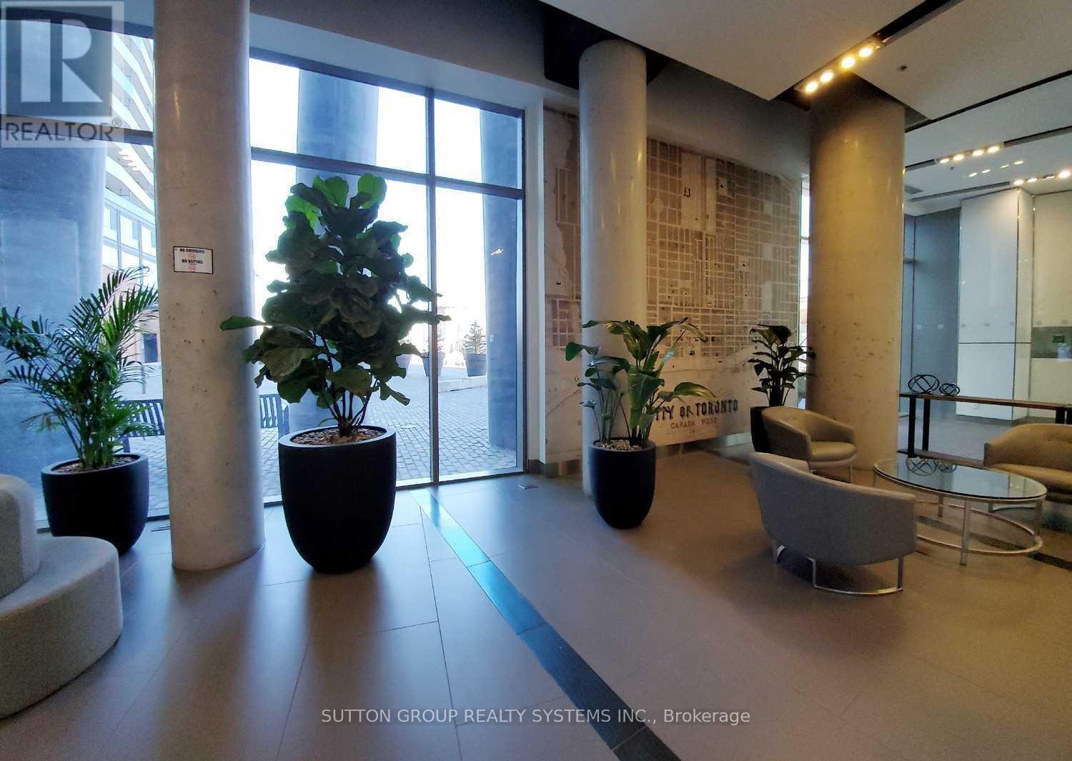 907 - 70 DISTILLERY LANE, Toronto (Waterfront Communities) — photo 2