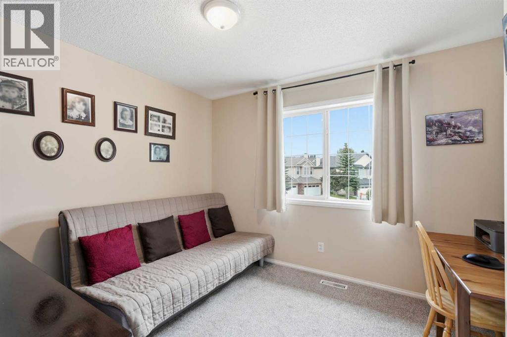 54 Cougar Ridge Bay SW - photo 16