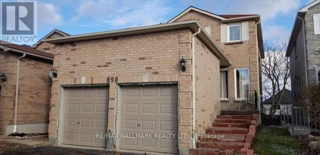 LOWER - 898 RAMBLEBERRY AVENUE, Pickering (Liverpool)