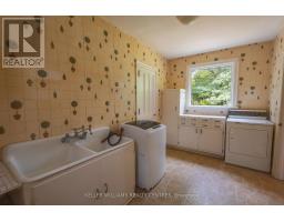 34 Cousins Drive, Aurora, ON L4G1B4 Photo 11