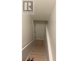 1261 Rose Way, Milton, ON L9E1M1 Photo 7