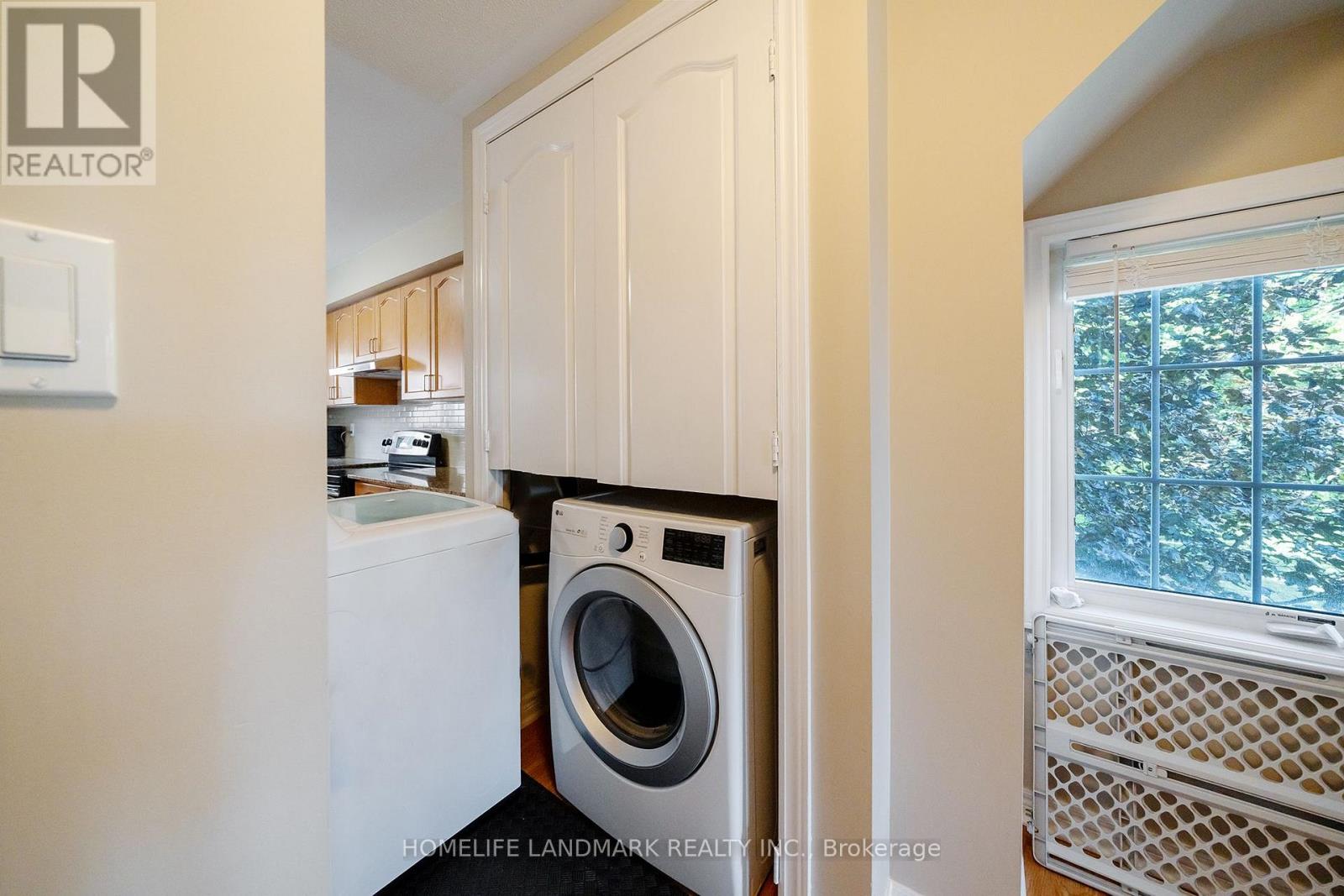 130 PARK STREET E - 22