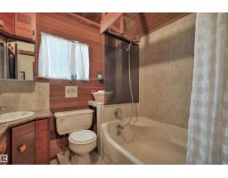 10524 75 Av Nw, Edmonton, AB T6E1J4 Photo 23