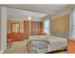 10524 75 Av Nw, Edmonton, AB T6E1J4 Photo 26