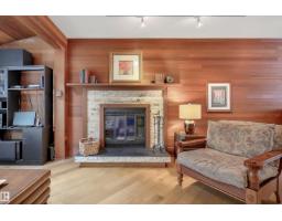 Laundry room - 10524 75 Av Nw, Edmonton, AB T6E1J4 Photo 8