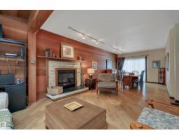 Recreation room - 10524 75 Av Nw, Edmonton, AB T6E1J4 Photo 7
