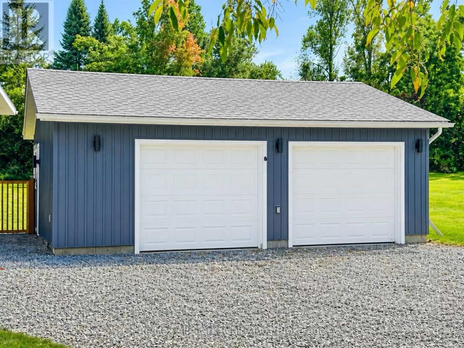 138 ALPINE LAKE ROAD, Trent Lakes — photo 2
