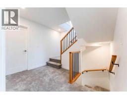 73 7 Street NE - photo 18