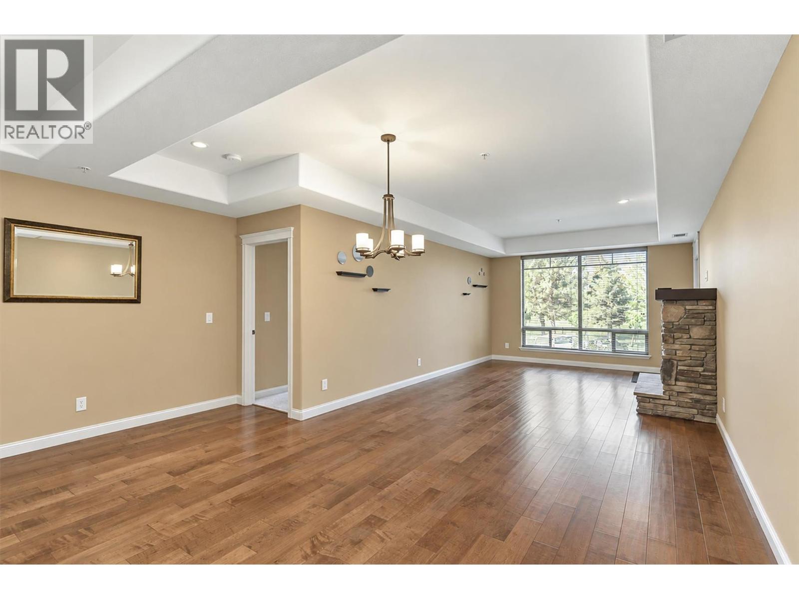 101 2760 Auburn Road, West Kelowna