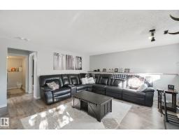 38 Menalta Pl, Cardiff, AB T8R1N2 Photo 37