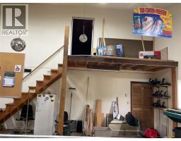 4213 Casino Road, Trail, BC V1R4X3 Photo 21