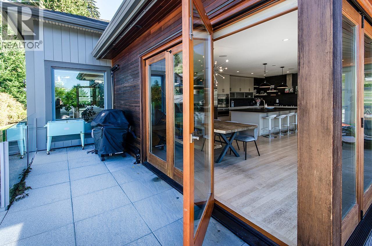 649 SYLVAN AVENUE, Vancouver
