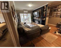 305 12090 227th Street, Maple Ridge, BC V2X6J5 Photo 6