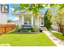 16 Martinridge Way NE - photo 2