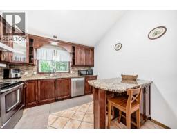 16 Martinridge Way NE - photo 9