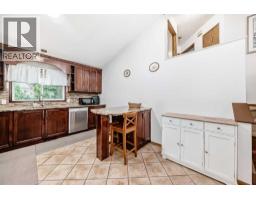 16 Martinridge Way NE - photo 15