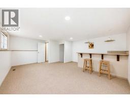 16 Martinridge Way NE - photo 25