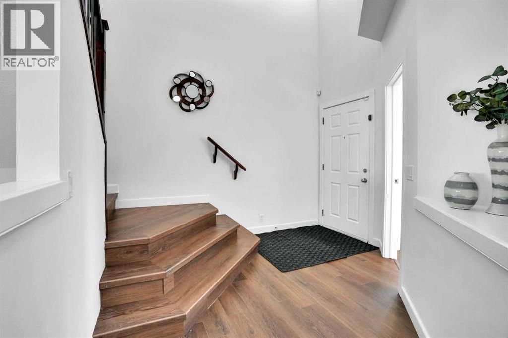 309 Everridge Drive SW - photo 2