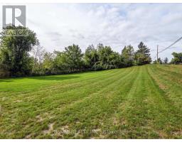 2245 Fourth Line, Innisfil, ON L0L1K0 Photo 11