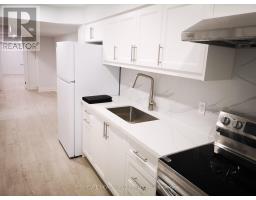 21 Liam Lane, Markham, ON L3S0E8 Photo 6