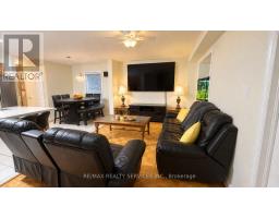 Kitchen - 39 Cadillac Crescent, Brampton, ON L7A3B3 Photo 9