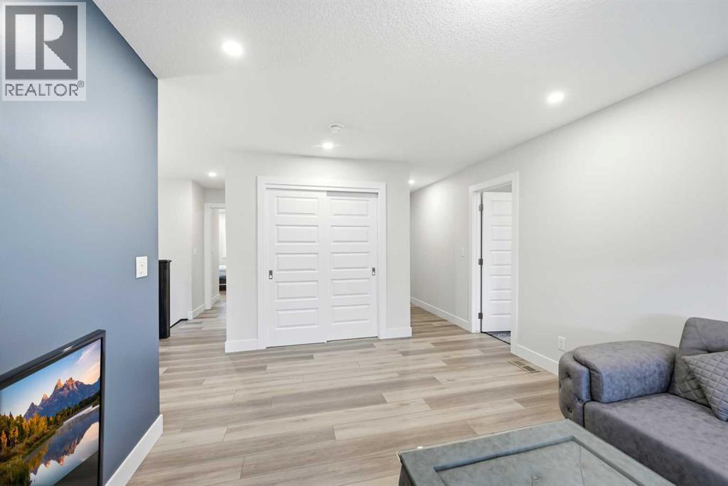 228 Carringham Road NW - 26