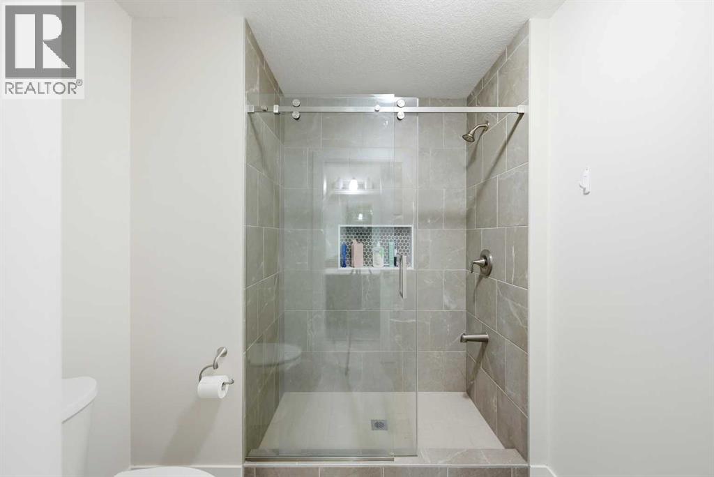 228 Carringham Road NW - photo 40