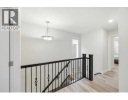 228 Carringham Road Nw, Calgary, AB T3J1V4 Photo 23