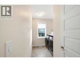 228 Carringham Road Nw, Calgary, AB T3J1V4 Photo 27