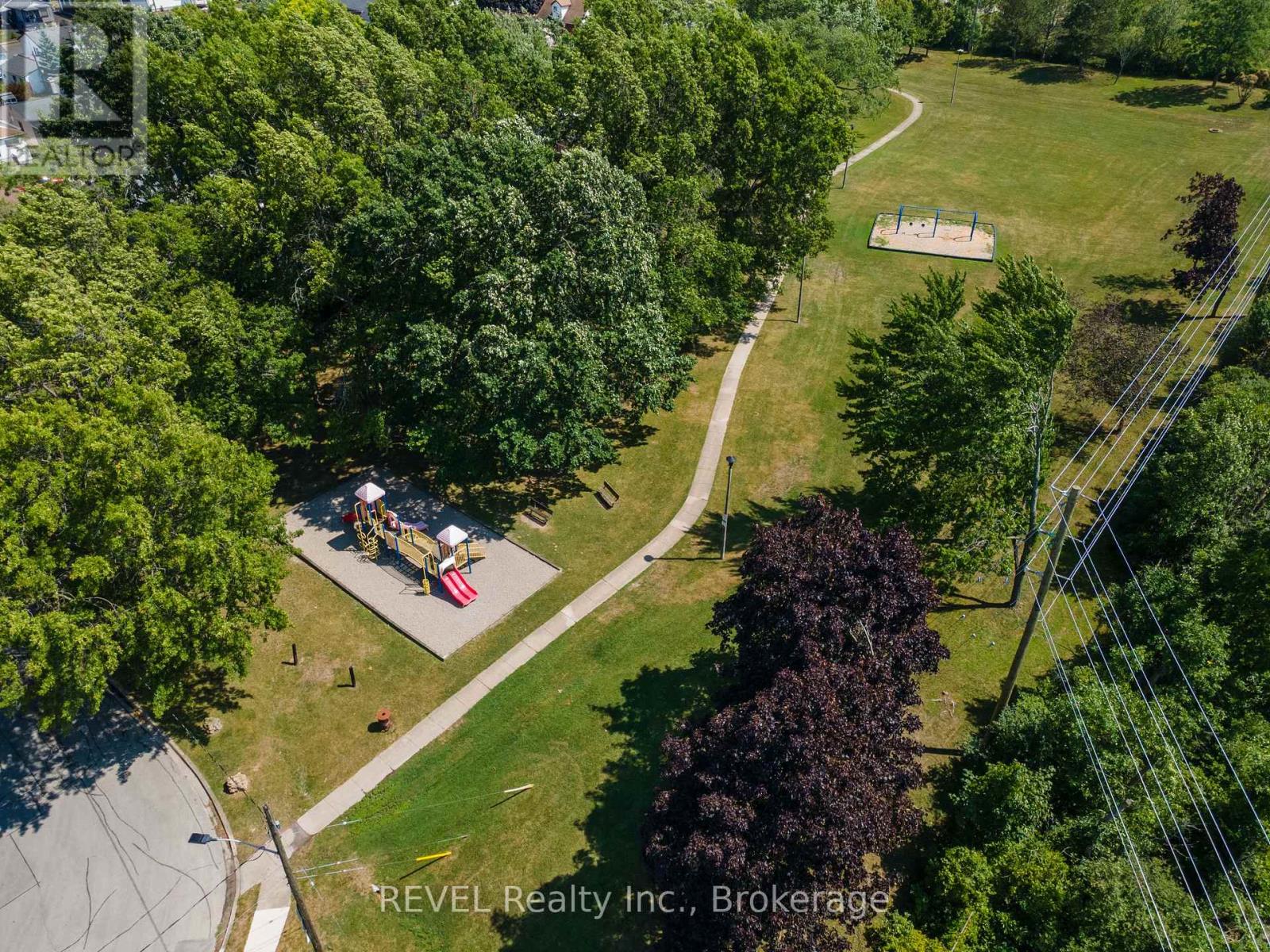 650 DEERE STREET - 29