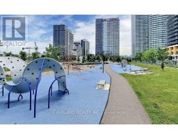 1702 - 95 Mcmahon Drive, Toronto, ON M2K0H2 Photo 14