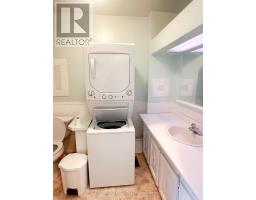 Upper/2nd Floor - 1044 Kingston Road, Toronto, ON M4E1T4 Photo 16