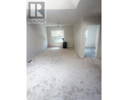 Upper/2nd Floor - 1044 Kingston Road, Toronto, ON M4E1T4 Photo 8