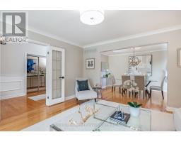 Family room - 2553 Annelyn Court, Mississauga, ON L5C2Z7 Photo 10