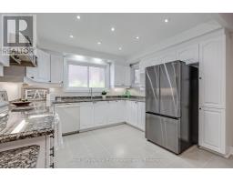 2553 Annelyn Court, Mississauga, ON L5C2Z7 Photo 15