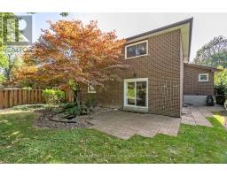 2553 Annelyn Court, Mississauga, ON L5C2Z7 Photo 45