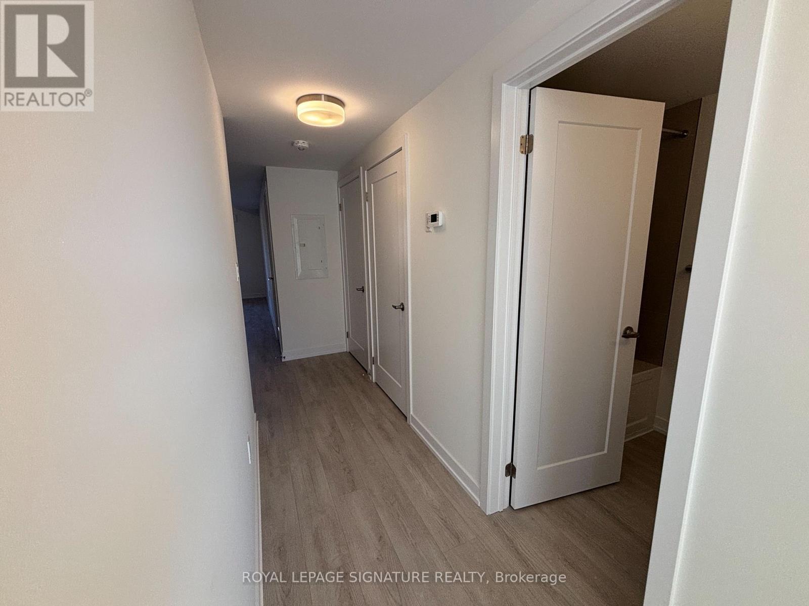 28 - 42 LOWES ROAD W, Guelph (Clairfields/Hanlon Business Park) — photo 4