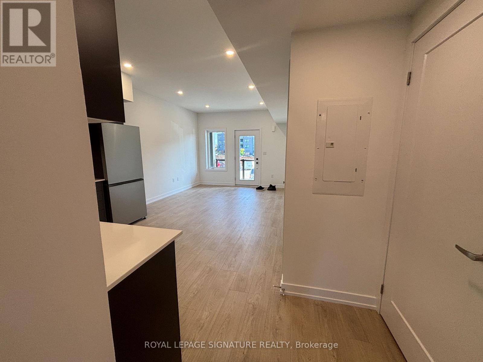 20 - 42 LOWES ROAD W, Guelph (Clairfields/Hanlon Business Park) — photo 10