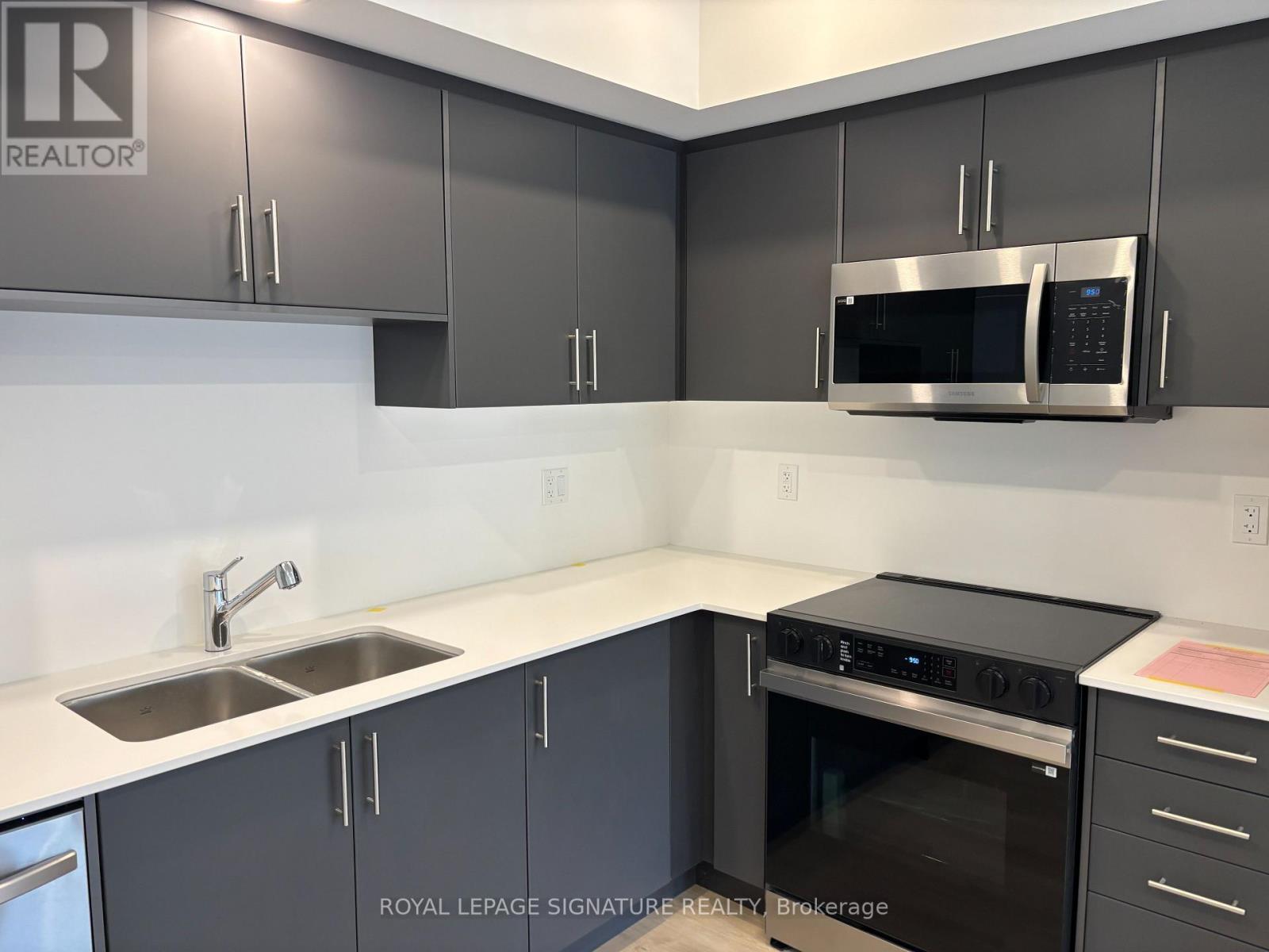 20 - 42 LOWES ROAD W, Guelph (Clairfields/Hanlon Business Park) — photo 6