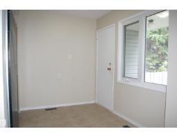 83 Amberly Co Nw, Edmonton, AB T5A2H9 Photo 11