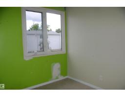 83 Amberly Co Nw, Edmonton, AB T5A2H9 Photo 16