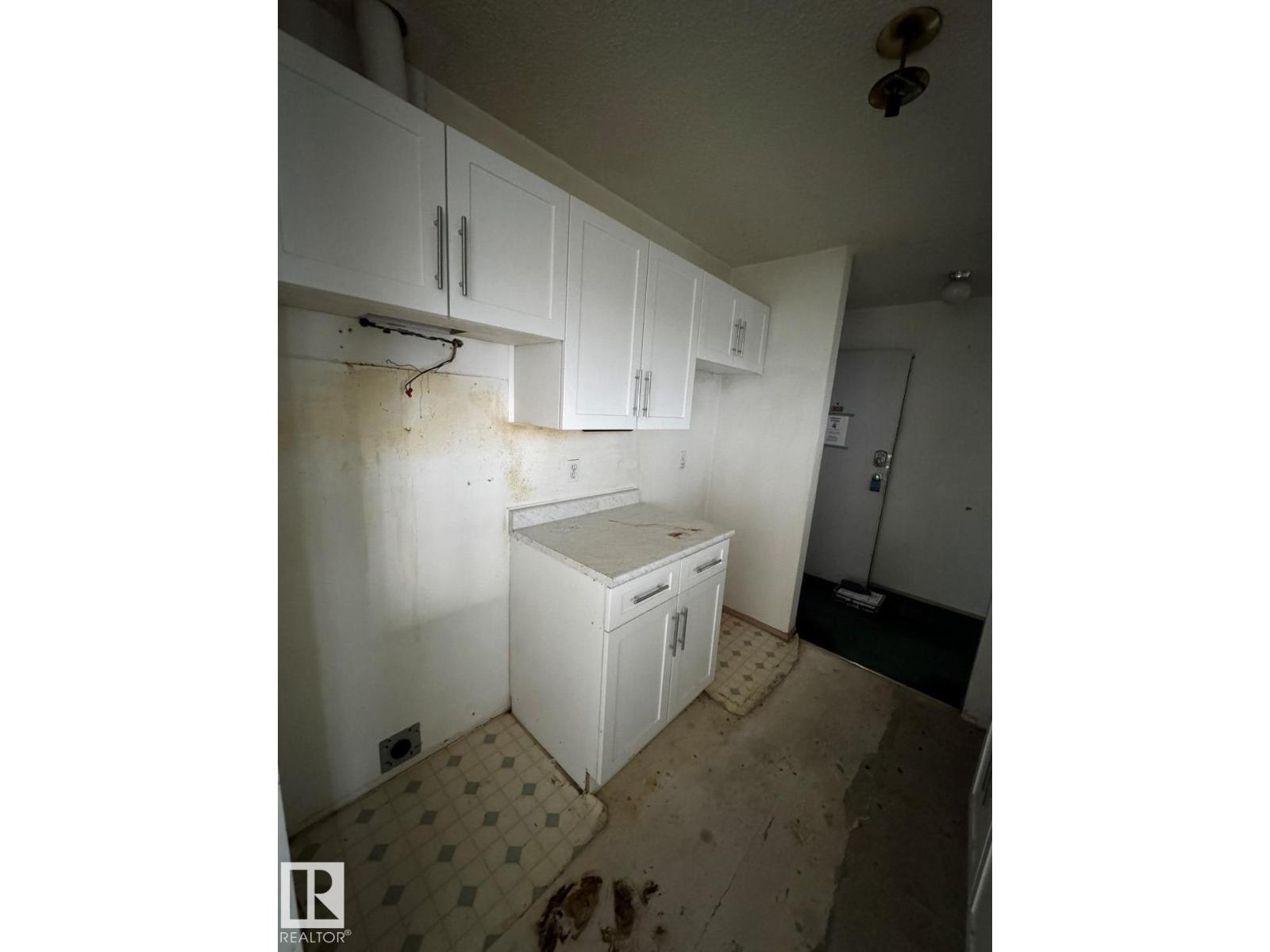 #303 9620 174 ST NW - 5