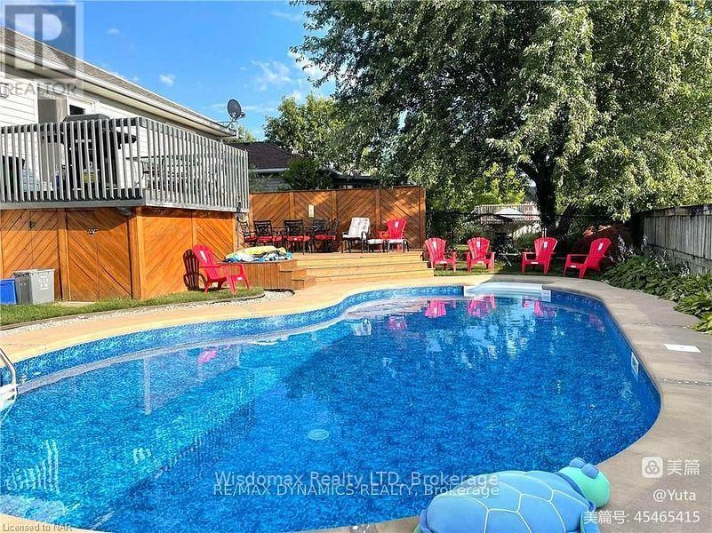 8272 WOODSVIEW CRESCENT, Niagara Falls (Ascot)