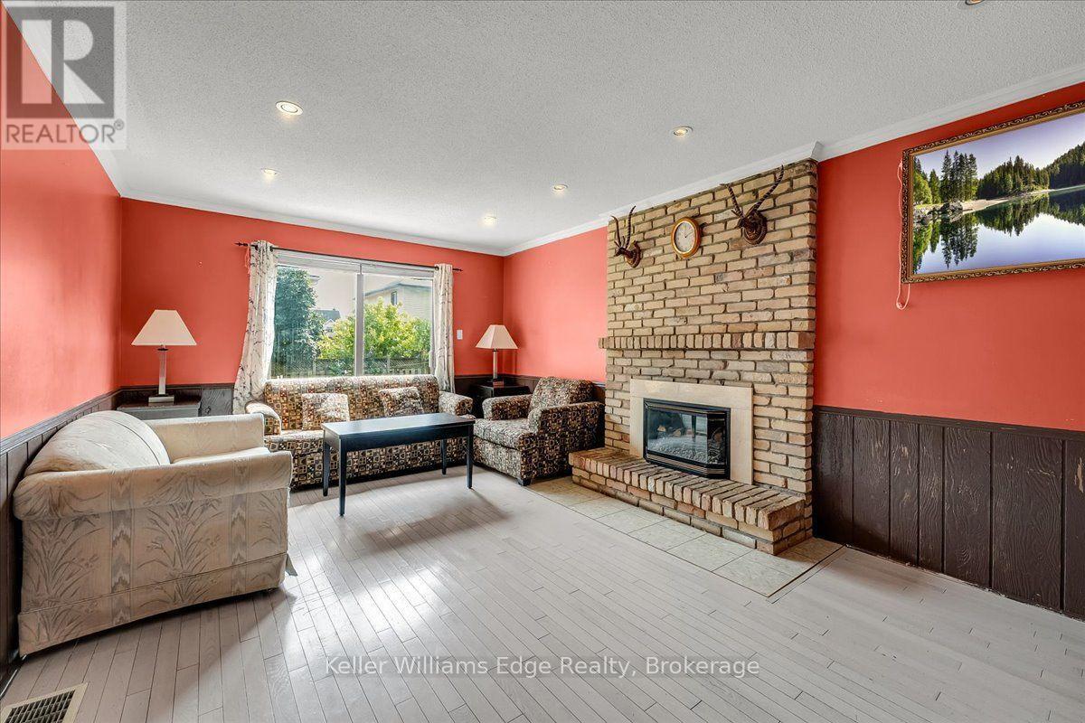 3346 PALMER DRIVE - 15