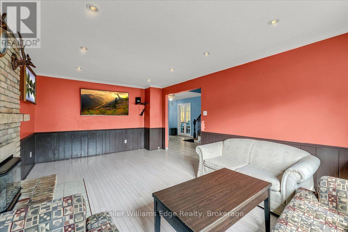 3346 PALMER DRIVE - 16